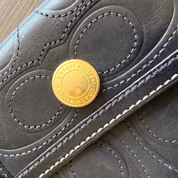 Coach Hampton Stitched Embossed TriFold Wallet Black Brass 2007 - Picture 6 of 14